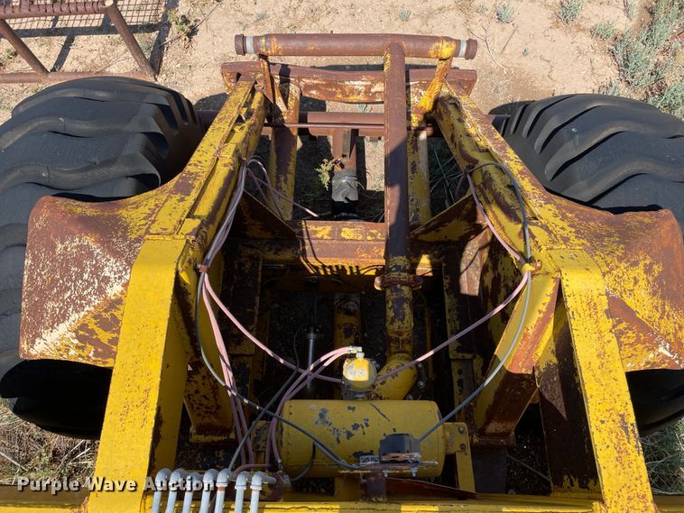 image for item DN5033 1964 Caterpillar DW20  water wagon