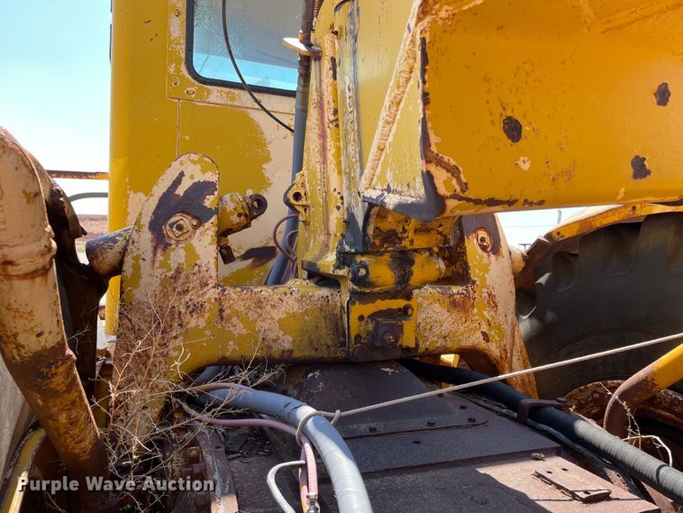 image for item DN5033 1964 Caterpillar DW20  water wagon