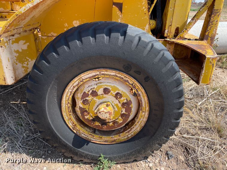 image for item DN5033 1964 Caterpillar DW20  water wagon