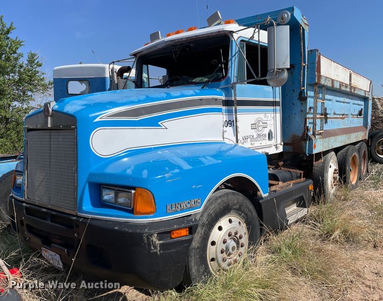 image for item DN5036 1989 Kenworth T660  dump truck