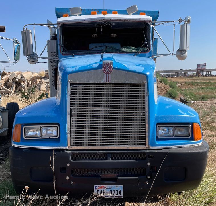 image for item DN5036 1989 Kenworth T660  dump truck