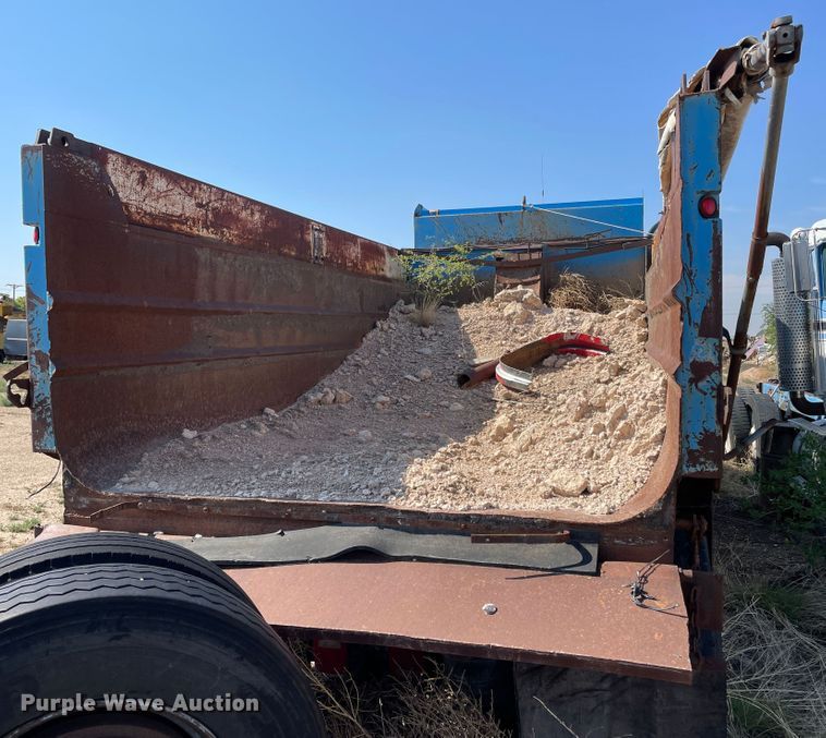 image for item DN5036 1989 Kenworth T660  dump truck