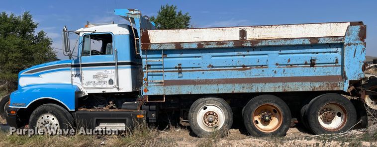 image for item DN5036 1989 Kenworth T660  dump truck
