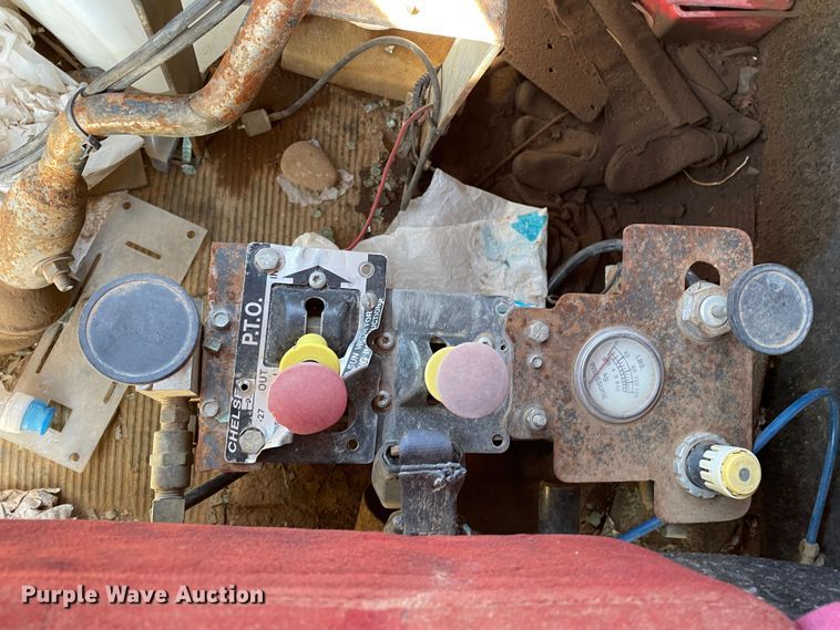 image for item DN5036 1989 Kenworth T660  dump truck