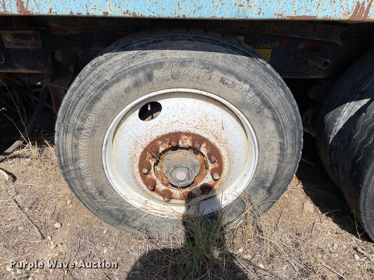 image for item DN5036 1989 Kenworth T660  dump truck