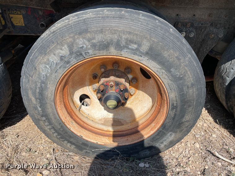 image for item DN5036 1989 Kenworth T660  dump truck