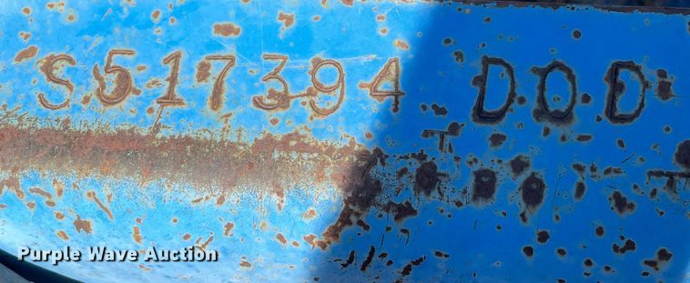 image for item DN5037 1988 Kenworth T800  truck cab and chassis