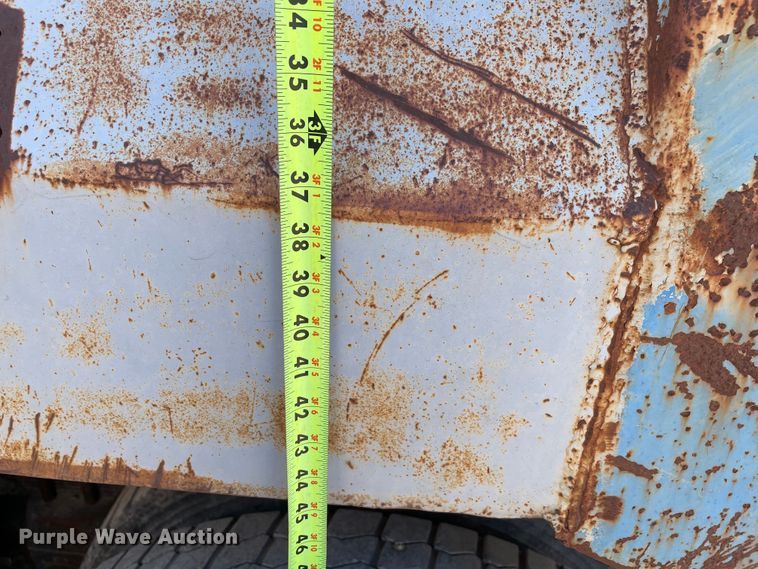 image for item DN5042 1988 Kenworth T800  dump truck