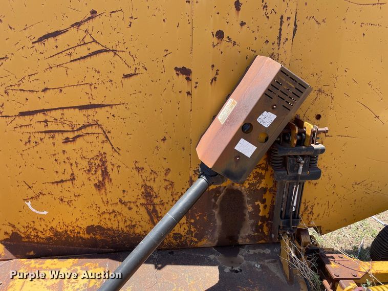 image for item DN5044 Woods 9580  batwing rotary mower