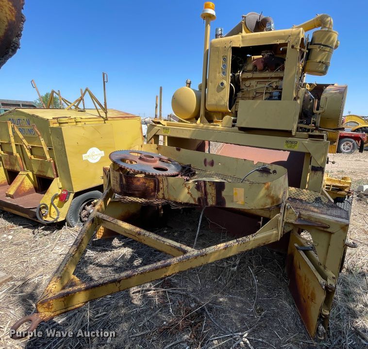 image for item DN5046 1961 Clarco 851  windrower