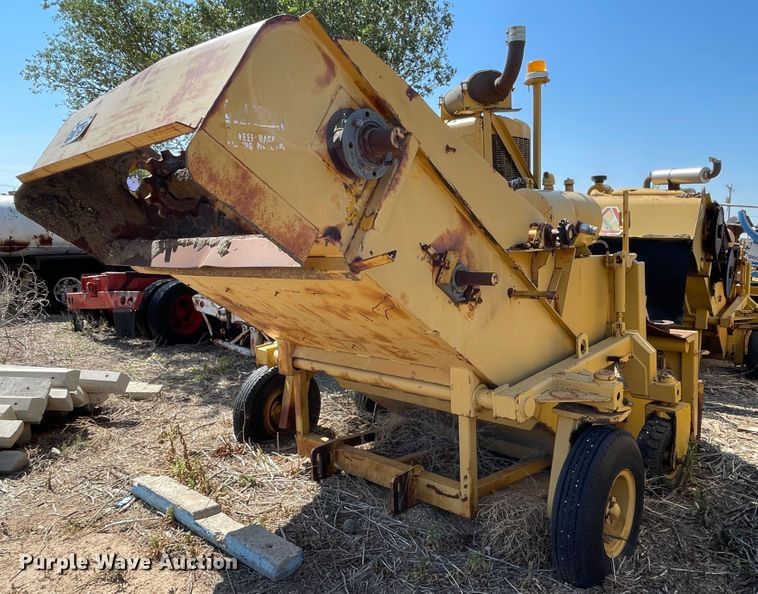image for item DN5046 1961 Clarco 851  windrower