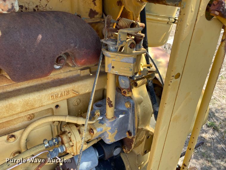 image for item DN5046 1961 Clarco 851  windrower