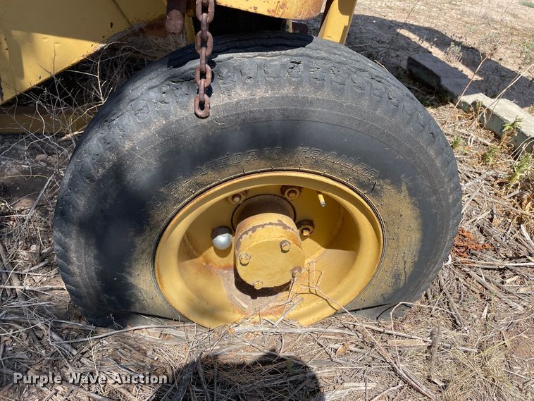 image for item DN5046 1961 Clarco 851  windrower