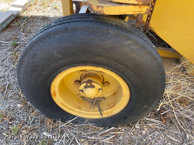 image for item DN5046 1961 Clarco 851  windrower