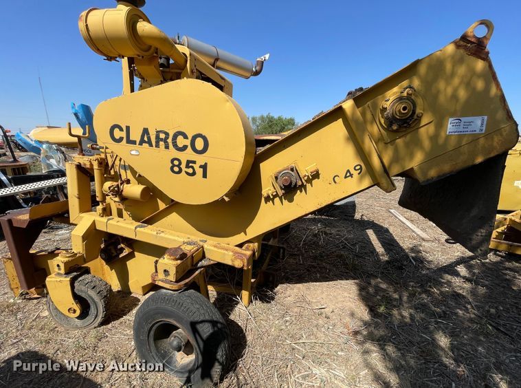 image for item DN5047 Clarco 851  windrower