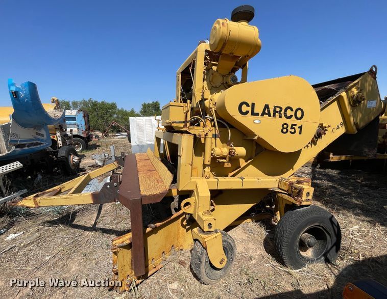 image for item DN5047 Clarco 851  windrower