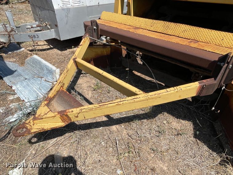 image for item DN5047 Clarco 851  windrower