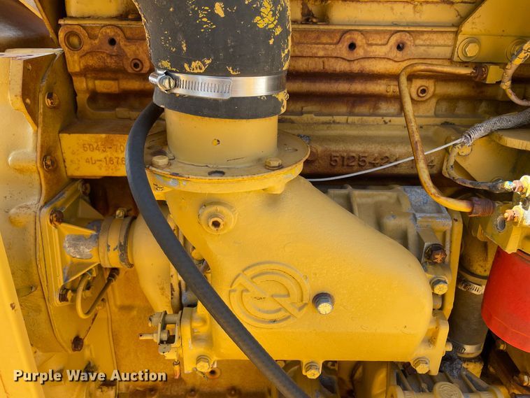 image for item DN5047 Clarco 851  windrower