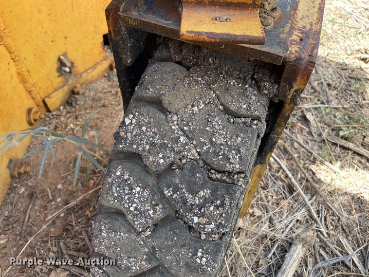 image for item DN5047 Clarco 851  windrower