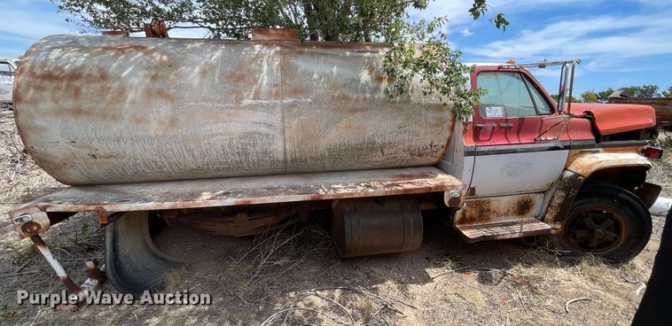 image for item DN5048 1974 Chevrolet C70  water truck