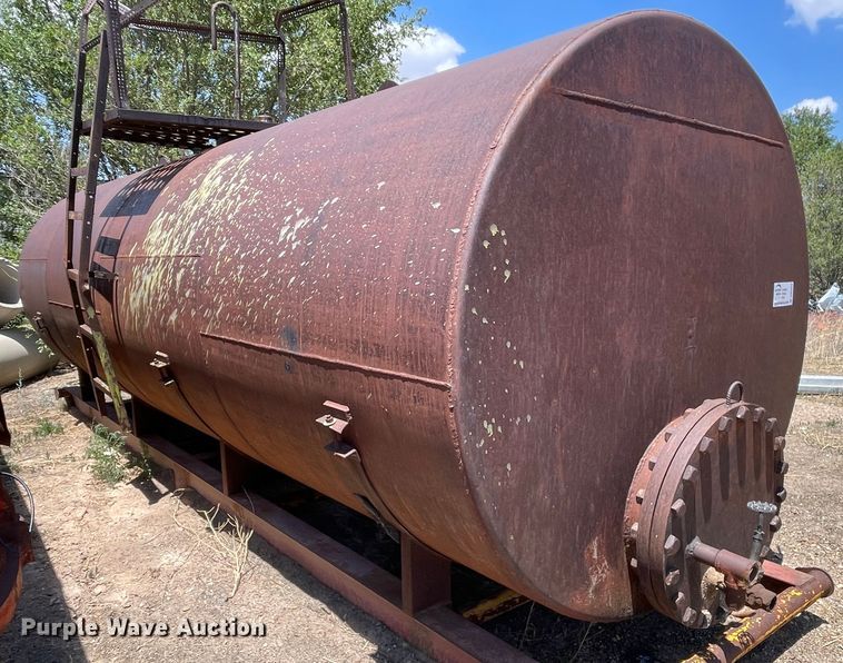 image for item DN5052 Oil tank