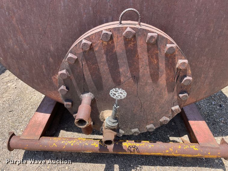 image for item DN5052 Oil tank