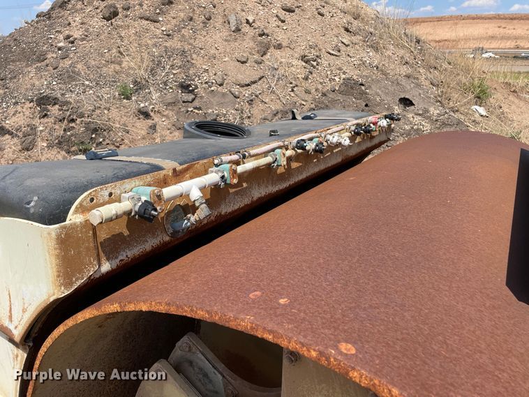 image for item DN5053 2001 Ingersoll Rand DD110HF  double drum vibratory roller