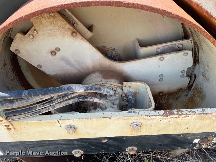 image for item DN5053 2001 Ingersoll Rand DD110HF  double drum vibratory roller