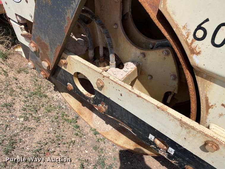 image for item DN5053 2001 Ingersoll Rand DD110HF  double drum vibratory roller