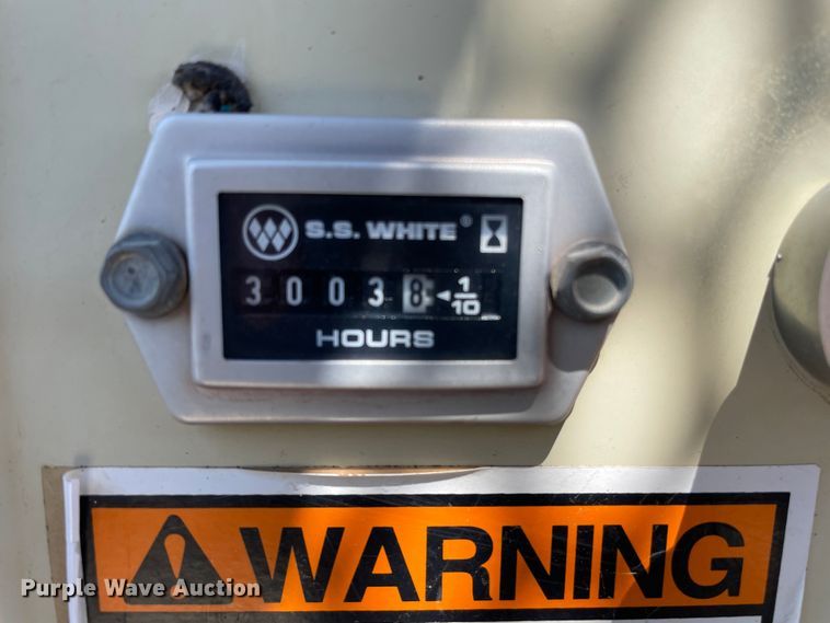 image for item DN5053 2001 Ingersoll Rand DD110HF  double drum vibratory roller