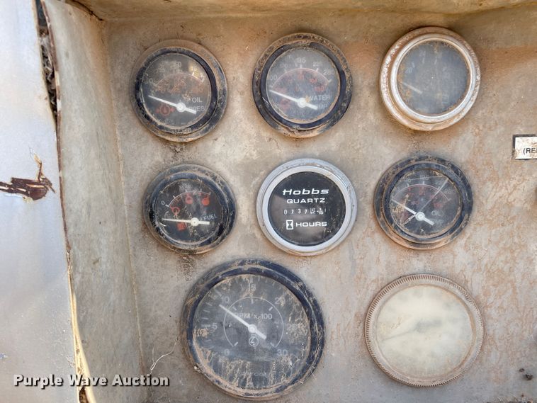 image for item DN5055 1996 Leroi 951  air compressor