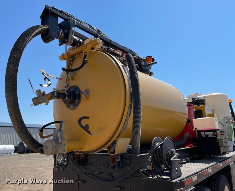 image for item DN5056 2012 Mack GU813  hydrovac truck