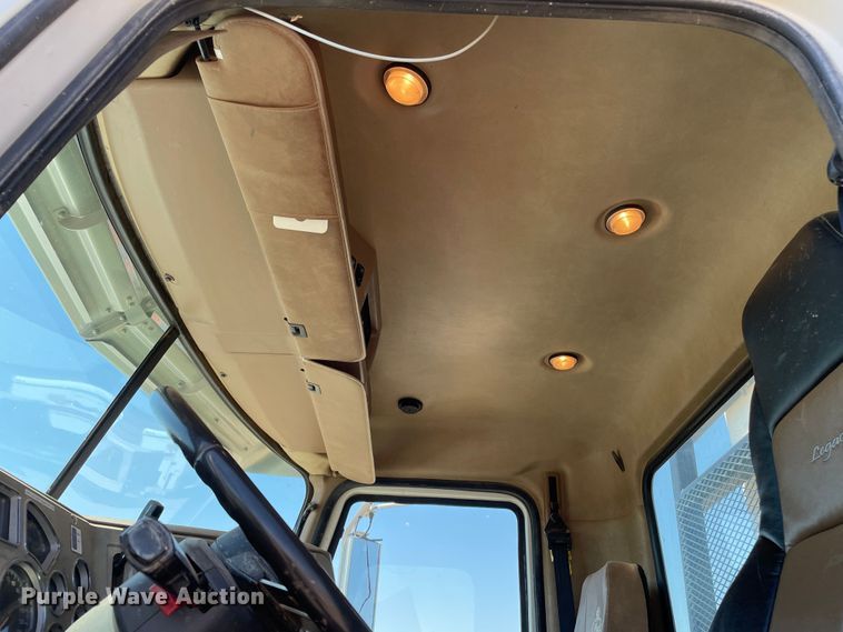 image for item DN5056 2012 Mack GU813  hydrovac truck