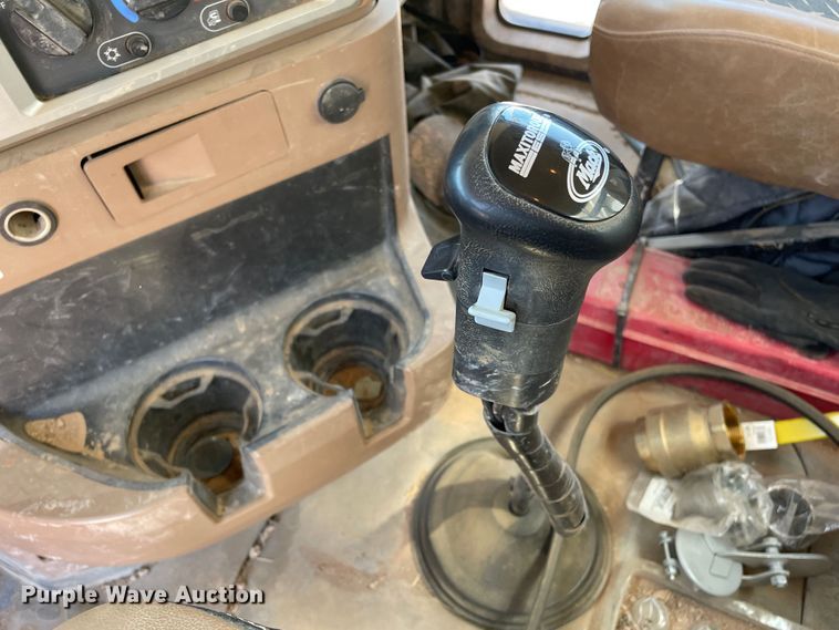 image for item DN5056 2012 Mack GU813  hydrovac truck