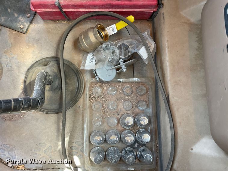 image for item DN5056 2012 Mack GU813  hydrovac truck