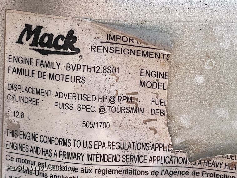 image for item DN5056 2012 Mack GU813  hydrovac truck