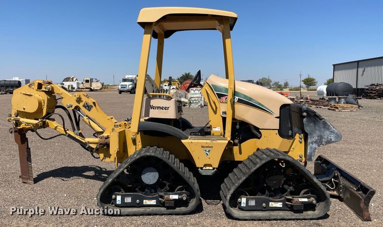 image for item DN5057 2009 Vermeer RTX750  vibratory cable plow