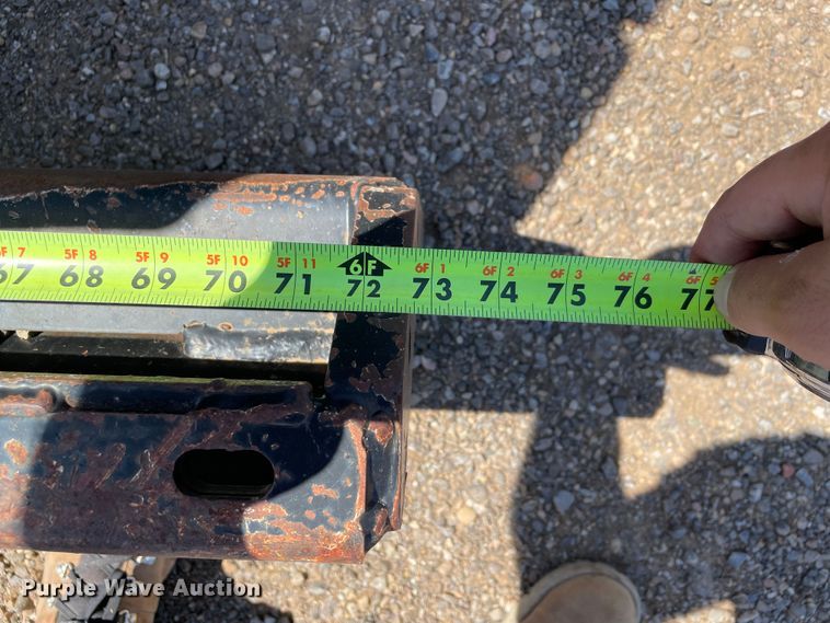 image for item DN5057 2009 Vermeer RTX750  vibratory cable plow