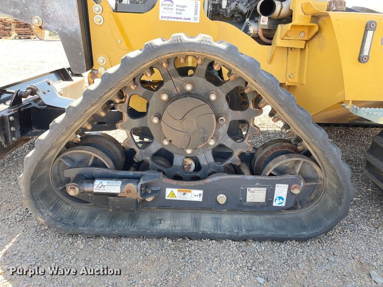image for item DN5057 2009 Vermeer RTX750  vibratory cable plow