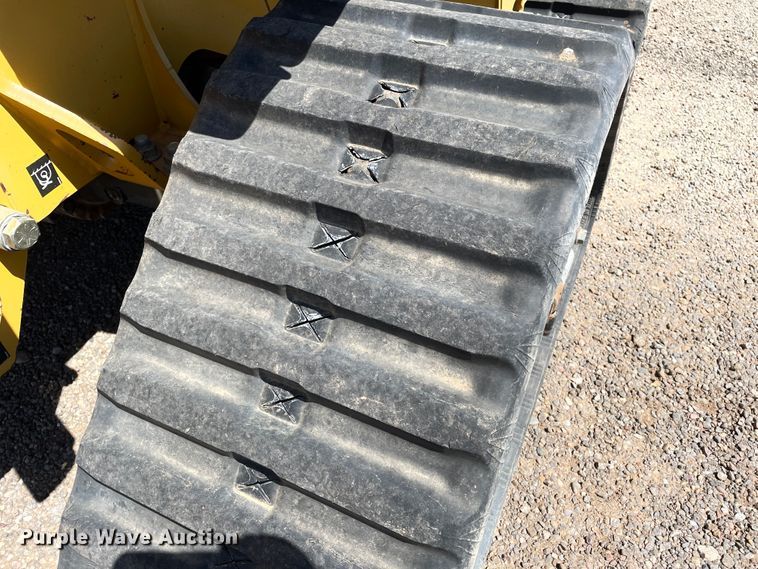 image for item DN5057 2009 Vermeer RTX750  vibratory cable plow