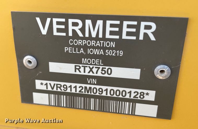 image for item DN5057 2009 Vermeer RTX750  vibratory cable plow