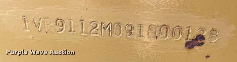 image for item DN5057 2009 Vermeer RTX750  vibratory cable plow