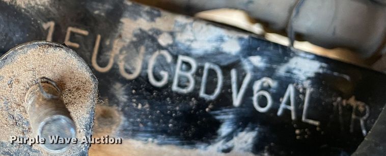 image for item DN5065 2010 Freightliner Cascadia 113  semi truck