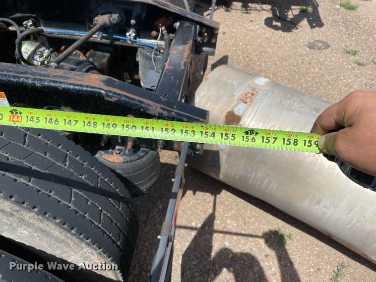 image for item DN5066 2010 Freightliner Cascadia 113  semi truck