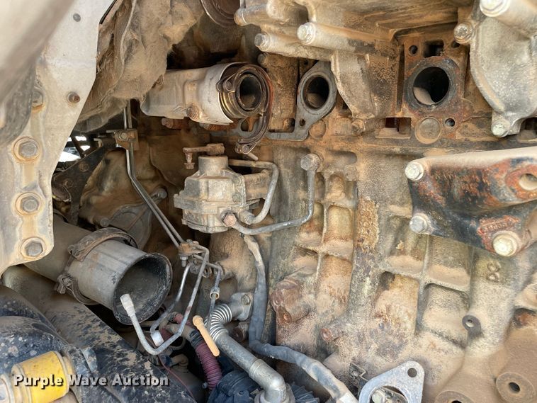 image for item DN5066 2010 Freightliner Cascadia 113  semi truck