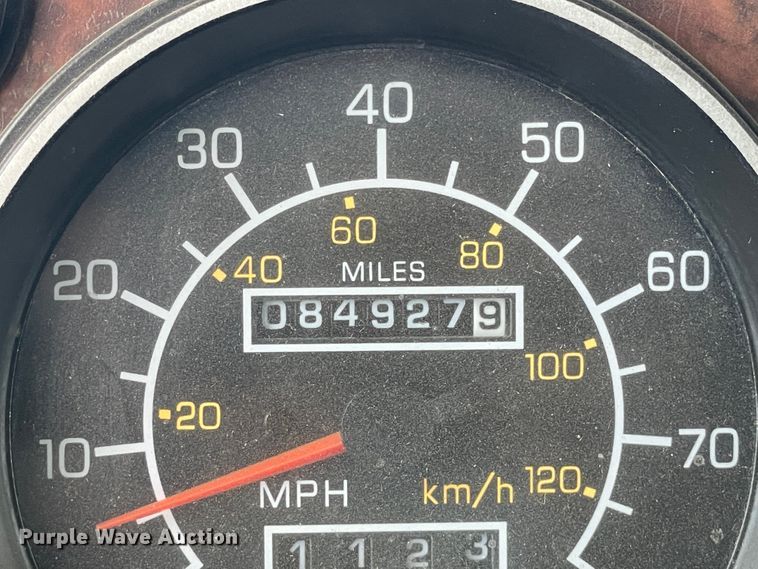 image for item DN5067 2005 Kenworth T800  semi truck