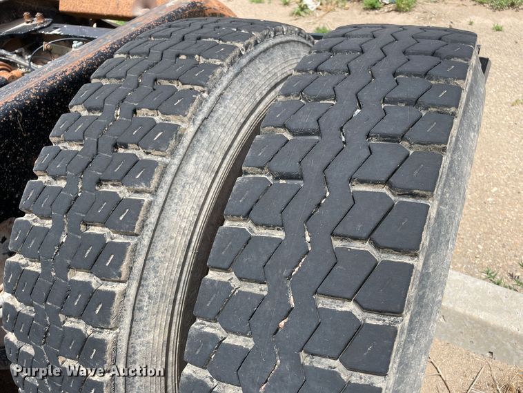 image for item DN5069 1998 Kenworth T800  semi truck