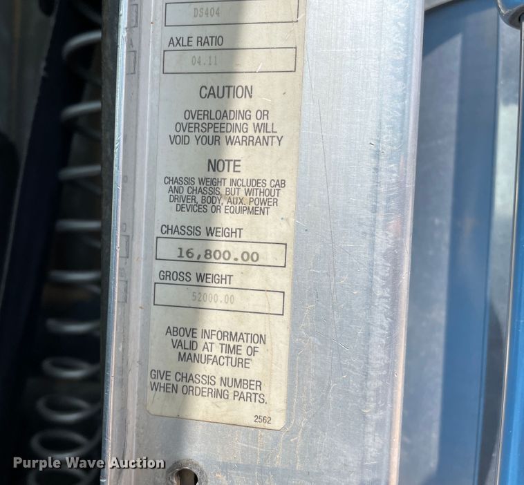 image for item DN5069 1998 Kenworth T800  semi truck