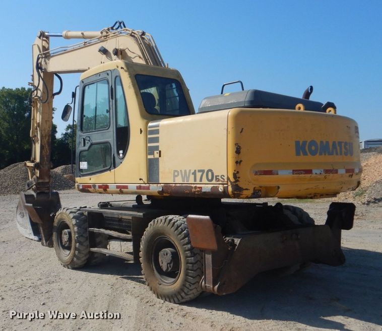 image for item DO1436 1999 Komatsu PW170ES-6K  wheeled excavator