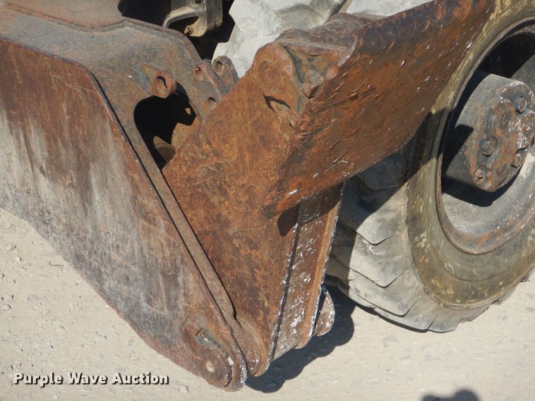 image for item DO1436 1999 Komatsu PW170ES-6K  wheeled excavator